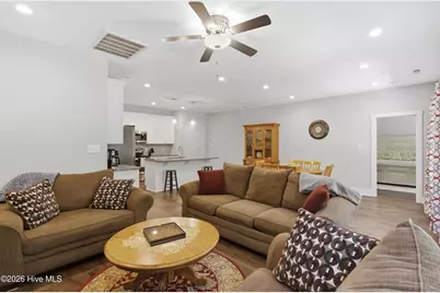 1207 Barkentine Drive, New Bern, NC 28560 - Photo 9