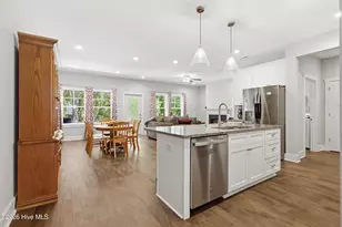 1207 Barkentine Dr, New Bern, NC 28560 - Photo 11