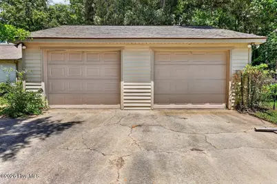 300 Nottingham Road, Jacksonville, NC 28546 - Photo 17