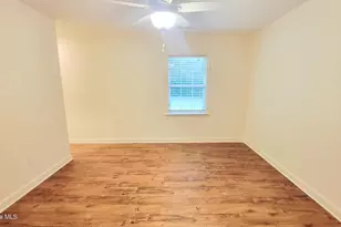 408 Pine Hills Dr, Wilmington, NC 28403 - Photo 9