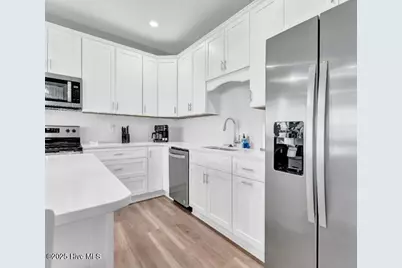 822 S Topsail Drive #A, Surf City, NC 28445 - Photo 21