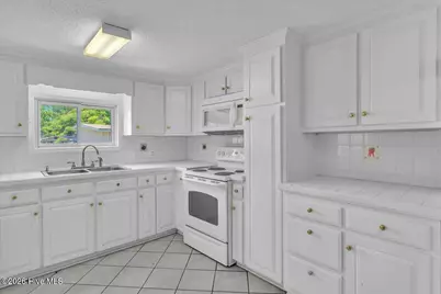 170 Loop Road, Burgaw, NC 28425 - Photo 19