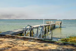 131 Oakleaf Dr, Pine Knoll Shores, NC 28512 - Photo 29