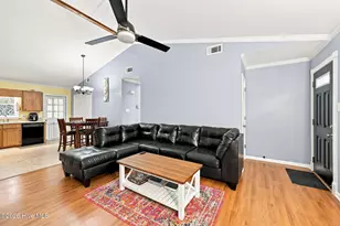125 Pheasant Ct, Rocky Mount, NC 27804 - Photo 9