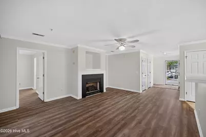 1402 Willoughby Park Court #Unit 2, Wilmington, NC 28412 - Photo 7