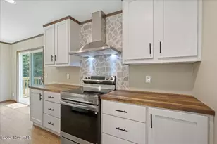 720 Myrtle Rd, Roseboro, NC 28382 - Photo 11