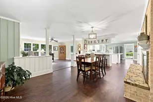 406 Country Club Dr, Jacksonville, NC 28546 - Photo 5