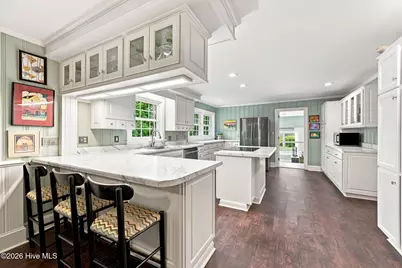 406 Country Club Drive, Jacksonville, NC 28546 - Photo 7