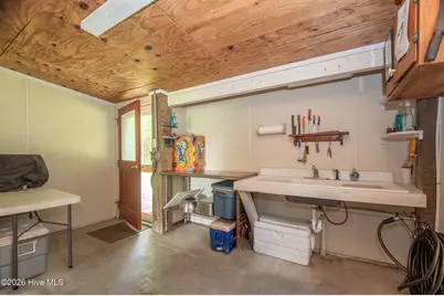 2437 Highway 70, Beaufort, NC 28516 - Photo 39