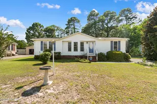1115 Captains Ct, Calabash, NC 28467 - Photo 1