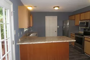 116 Ervin Ct, Jacksonville, NC 28546 - Photo 7