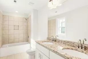 1171 N Caswell Ave, Southport, NC 28461 - Photo 17