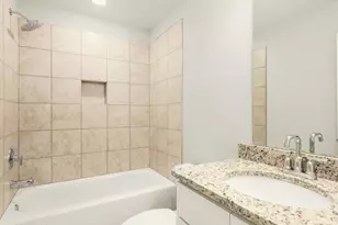 1171 N Caswell Ave, Southport, NC 28461 - Photo 5