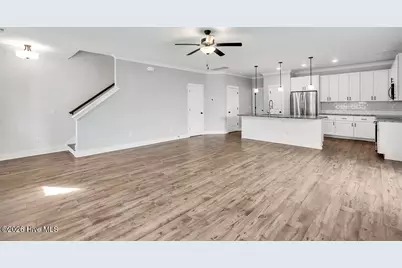 1171 N Caswell Avenue, Southport, NC 28461 - Photo 5