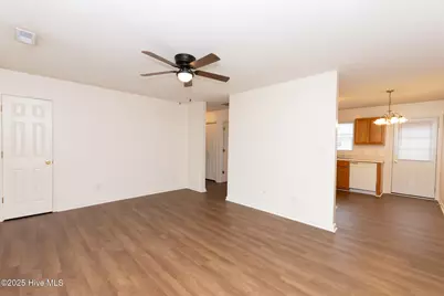 241-A Lakewood Drive #A, Jacksonville, NC 28546 - Photo 7