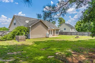 112 Holly Oak Cir, Bunnlevel, NC 28323 - Photo 33