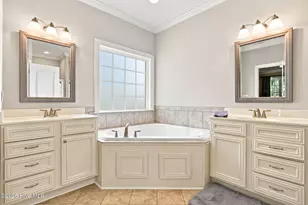 1676 Cambria Dr, Greenville, NC 27834 - Photo 31