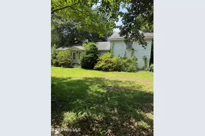 113 Ballard Drive, Hamlet, NC 28345 - Photo 1
