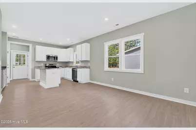 48 S Fayetteville Road, Southport, NC 28461 - Photo 5