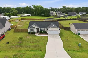 203 Peaceful Ln, Hubert, NC 28539 - Photo 3