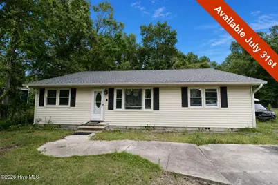 27 East Drive, Jacksonville, NC 28546 - Photo 1