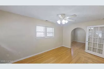 27 East Drive, Jacksonville, NC 28546 - Photo 7