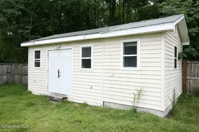 27 East Drive, Jacksonville, NC 28546 - Photo 25