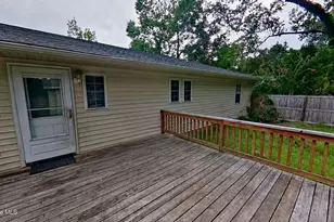 27 East Dr, Jacksonville, NC 28546 - Photo 23