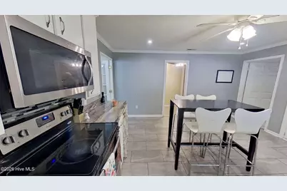 27 East Drive, Jacksonville, NC 28546 - Photo 11