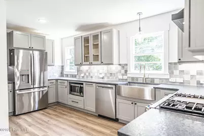 1710 N Poplar Street, Aberdeen, NC 28315 - Photo 9