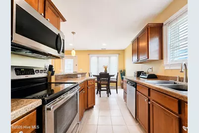 1660 Cedar Point Circle, Elizabeth City, NC 27909 - Photo 7