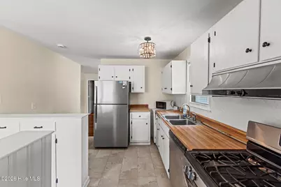 502 Jarman Street, Jacksonville, NC 28540 - Photo 7