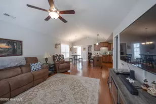 104 Cove Pl, Clinton, NC 28328 - Photo 5
