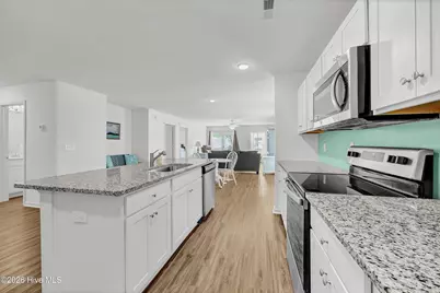 807 Fox Street SW, Shallotte, NC 28470 - Photo 5