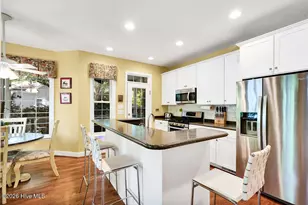 6138 River Sound Cir, Southport, NC 28461 - Photo 13