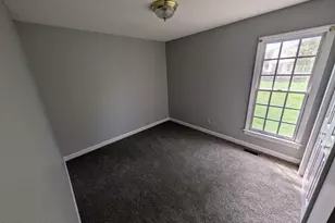 2302 Fitch Dr E, Wilson, NC 27893 - Photo 5