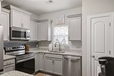 7605 Privateer Loop, Sunset Beach, NC 28468 - Photo 15