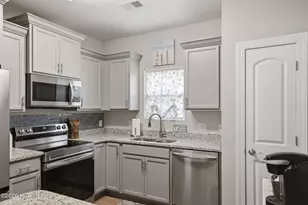 7605 Privateer Loop, Sunset Beach, NC 28468 - Photo 15