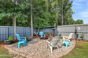 379 W Huckleberry Way, Rocky Point, NC 28457 - Photo 45