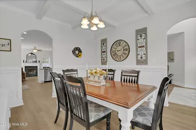 379 W Huckleberry Way, Rocky Point, NC 28457 - Photo 9