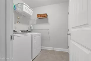 379 W Huckleberry Way, Rocky Point, NC 28457 - Photo 31