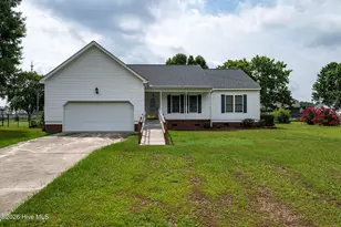 104 Trawick Dr, La Grange, NC 28551 - Photo 5