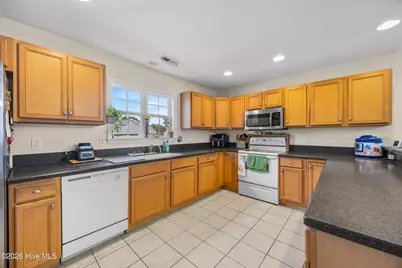 9208 Slice Court, Wilmington, NC 28412 - Photo 11