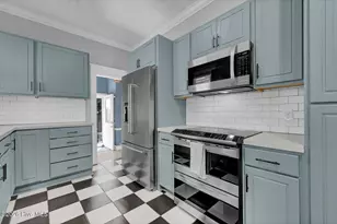 13 S 10th St, Wilmington, NC 28401 - Photo 17