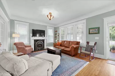 13 S 10th Street, Wilmington, NC 28401 - Photo 9