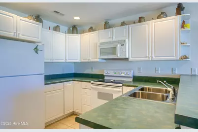 228 Lazy Day Drive, Surf City, NC 28445 - Photo 3