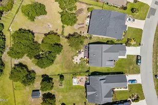 107 Bogue Harbor Ct, Newport, NC 28570 - Photo 39