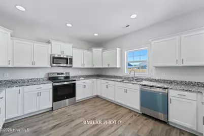 750 Secession Lane, Jacksonville, NC 28546 - Photo 17