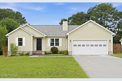 123 Lawndale Lane, Sneads Ferry, NC 28460 - Photo 1