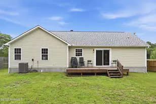 123 Lawndale Ln, Sneads Ferry, NC 28460 - Photo 33